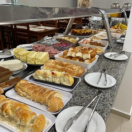 Pousada Monte Oliveira Aparecida  Zewnętrze zdjęcie